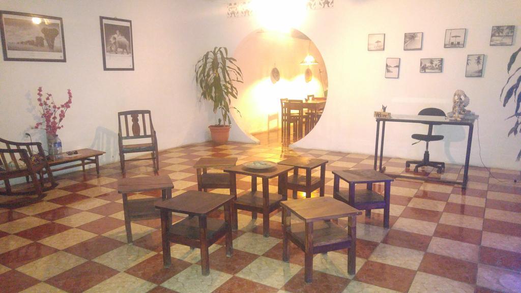 Casa Nica Leon Hostel Екстер'єр фото